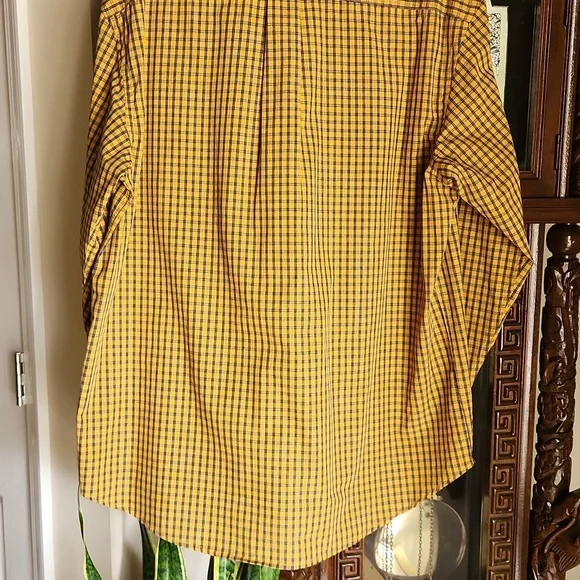 Arrow, Men's gold plaid shirt, long sleeves, like new, Sz L/G - Picture 7 of 8